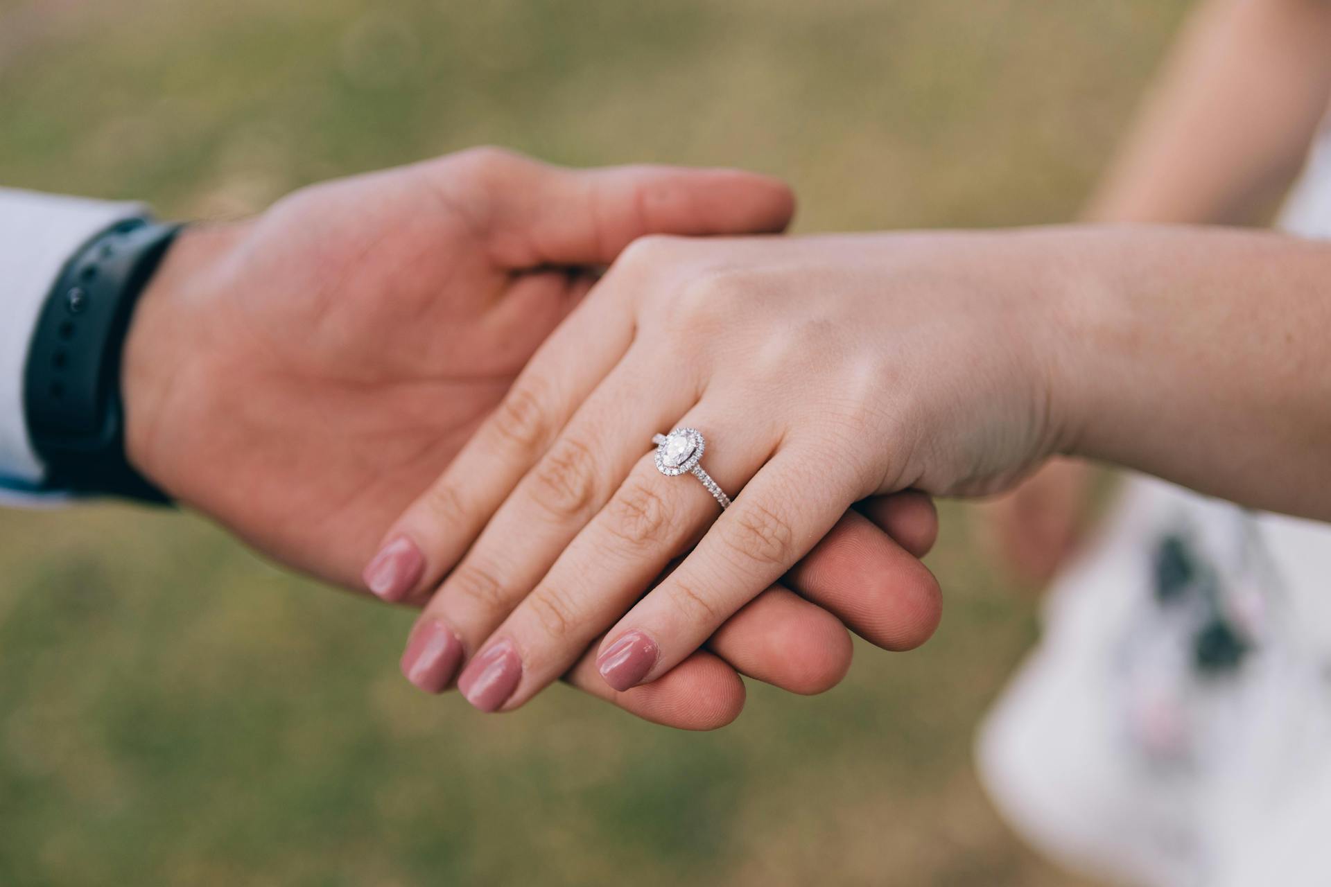 How to Pick the Right Engagement Ring (Without Losing Your Mind)