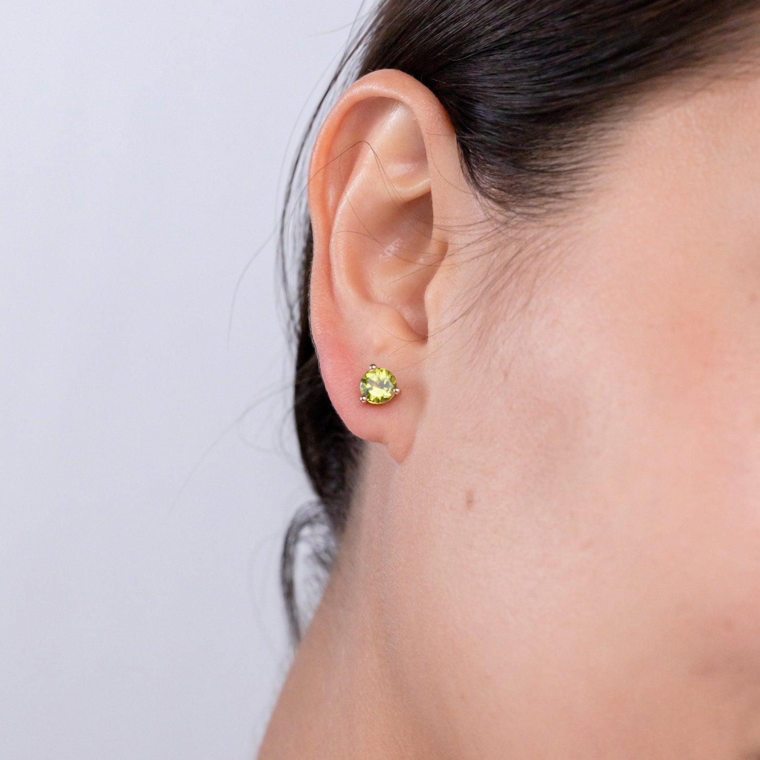 Round Peridot Stud Earrings, Martini-Set