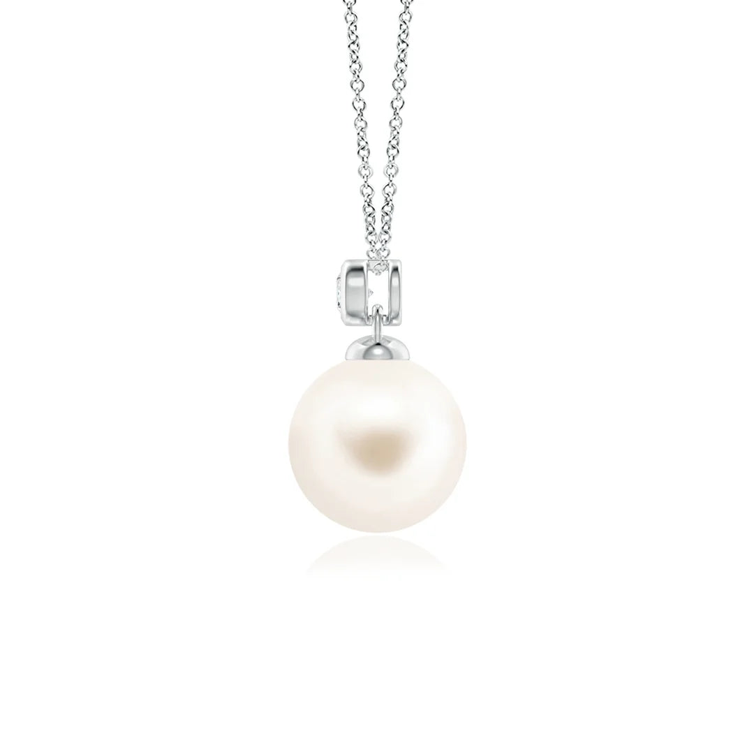 Freshwater Pearl 14K Gold Pendant with Bezel Diamond