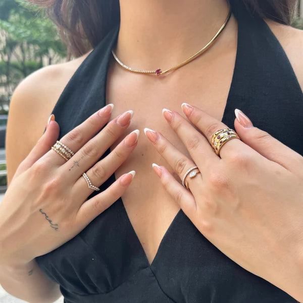 Ruby Inlay Curve Ring in 14K Gold – Elegant Natural Ruby Band